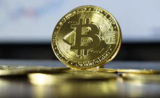 Биткоин обновил исторический максимум, превысив 106 тысяч долларов