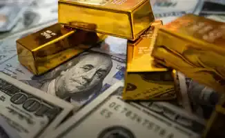 Цена золота достигла рекорда: 3200 долларов за унцию