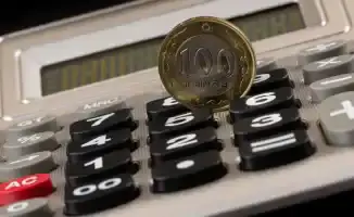 Кредитный шторм: как неплатежи могут затопить финансовый берег казахстанцев