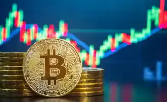 Курс биткоина впервые превысил 100 тысяч долларов