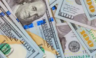 Снижение курса доллара в Казахстане: как это повлияет на экономику и потребительские цены?