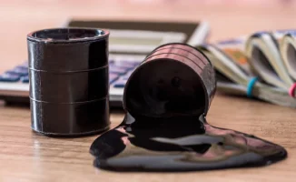 Падение цен на нефть ниже 60 долларов: возможные социальные последствия для населения