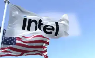 США инвестируют в Intel: 10% за $10 млрд amid скандала