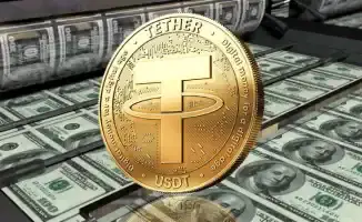 Параллельная финансовая система: как 'подпольный доллар' меняет общественные отношения и рынок