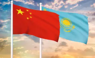 Казахстан и Китай: торговая сеть, где баланс натянут как струна