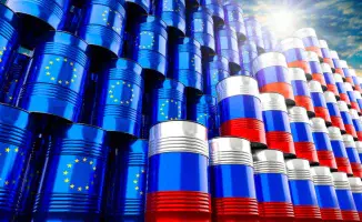 Еврокомиссия предлагает ускорить отказ от российской нефти и газа