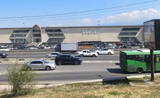 На торгах доля в ТОО 'Центр оптово-розничной торговли Байсат'