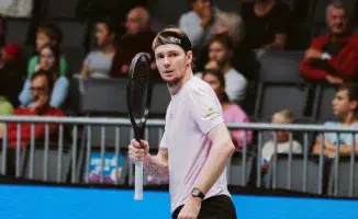 Бублик на австрийских просторах: битва с итальянским рыцарем тенниса