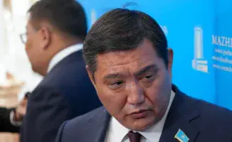 Депутат Базарбек: зарплата в 20 миллионов — цена труда или абсурдный миф?