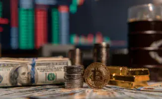 ФРС намекнула на снижение ставок: рынки в ожидании перемен