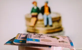 Громкие перестановки и пенсии: главные обсуждения Tengrinews