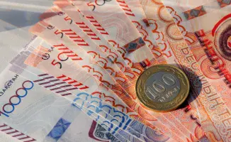 Казахстан: средний доход населения вырос на 9%, кто зарабатывает в два раза больше?