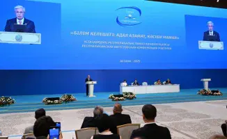 Токаев акцентирует внимание на педагогах на республиканской конференции учителей Казахстана