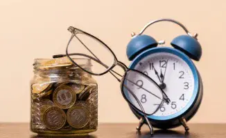 В Казахстане Минтруд предлагает ужесточить правила для получения пенсий и пособий