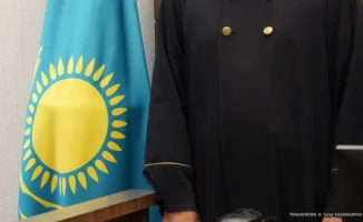 Экс-глава полицейского госпиталя осуждён за вымогательство зарплаты