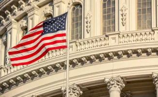 Конгресс США одобрил бюджет, завершив 43-дневный шатдаун