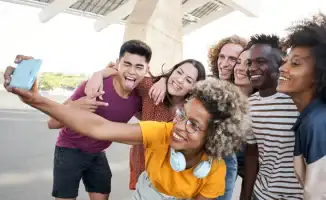 Миллениалы и зумеры: финансовая осознанность как тренд привлекательности