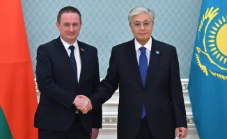 Токаев и премьер Беларуси обсудили новые горизонты сотрудничества: возможные экономические и культурные выгоды