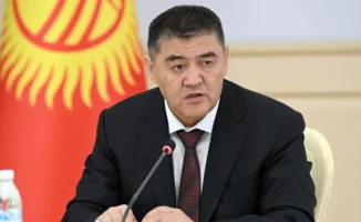 Глава ГКНБ Кыргызстана арестовал сватью и племянника за коррупцию