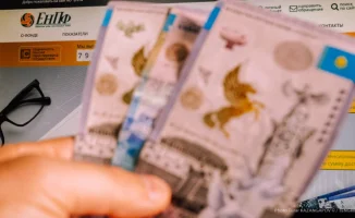 Курс доллара и пенсии: как финансовые ветры меняют судьбы граждан