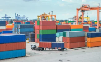 Токаев: Казахстану нужно сократить импорт товаров