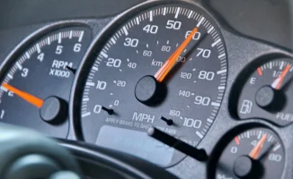 Задержание блогера в Казахстане и новые штрафы: главные события 2 декабря