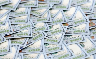 Доллар подешевел в Казахстане: как это отразится на жизни граждан?