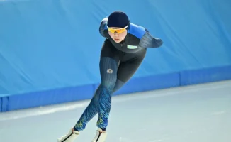 Спорт как источник гордости: Казахстанцы завоевывают золото на чемпионатах мира по конькобежному спорту