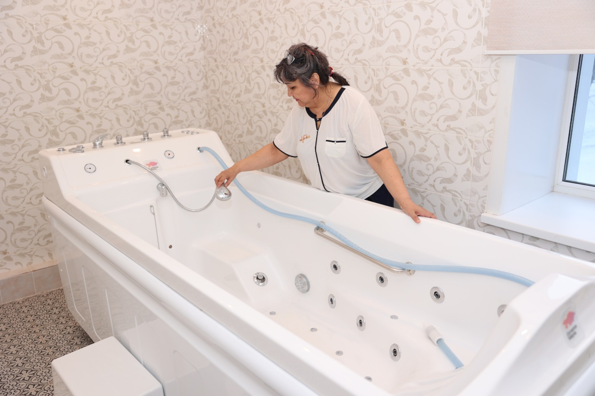 Ванна для процедур