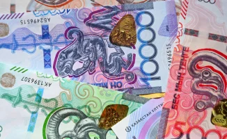 МЗП на взлете: Казахстан готов поднять зарплатный небосвод до 150 тыс. тенге