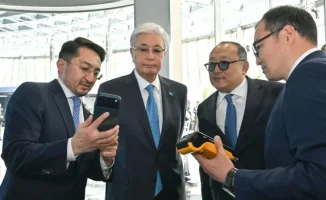 Токаев увидел первый в Казахстане платеж криптовалютой: шаг к цифровой экономике страны