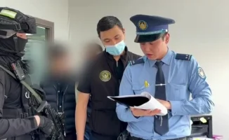 В Актобе раскрыта схема незаконного посредничества у ЦОНа