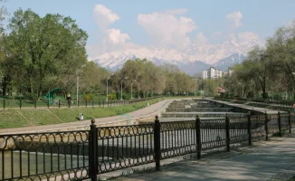 Реконструкция набережной Большой Алматинки: жалобы и обещания