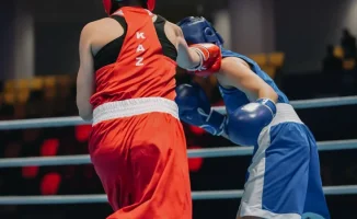 Самал Төлепберген завоевала золото чемпионата Азии по боксу, укрепив позиции Казахстана в спорте среди молодежи.