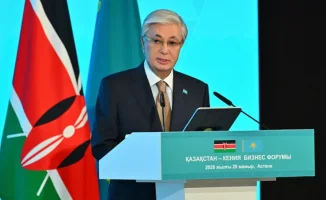Токаев предложил Кении 'Золотую визу' на бизнес-форуме в Астане